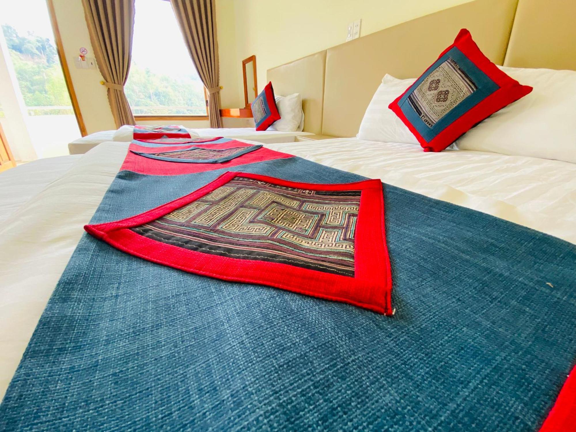 Ba Be Legend Hotel Екстер'єр фото